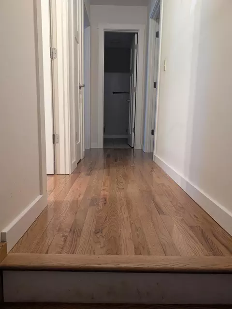 Entry Way - 3737 S Oak Ave, Springfield, MO 65804 photo 3 of 4