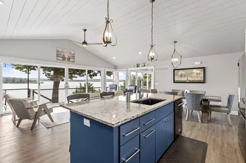 Kitchen - 608 Schodack Rd, Lampe, MO 65681 photo 3 of 3