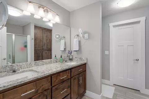 Bath - 693 Becky St, Willard, MO 65781 photo 1 of 4