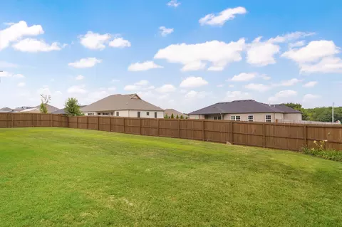 Exterior - 693 Becky St, Willard, MO 65781 photo 10 of 11