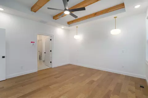 Bedroom - 2136 N Sun Valley Dr, Springfield, MO 65802 photo 1 of 4