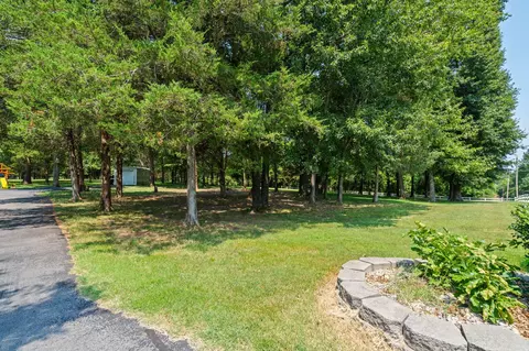 Exterior - 1745 N Carnegie Rd, Nixa, MO 65714 photo 15 of 19
