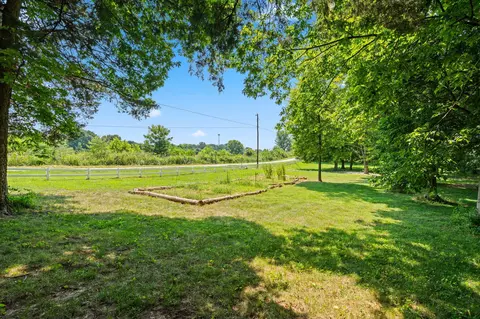 Exterior - 1745 N Carnegie Rd, Nixa, MO 65714 photo 17 of 19