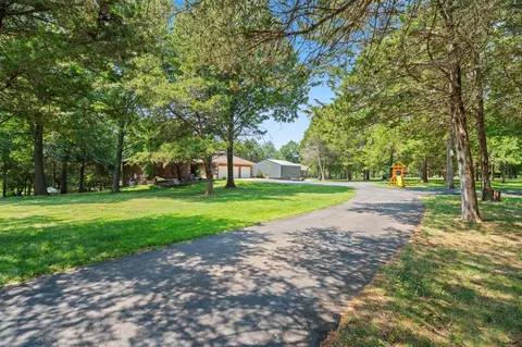 Exterior - 1745 N Carnegie Rd, Nixa, MO 65714 photo 18 of 19