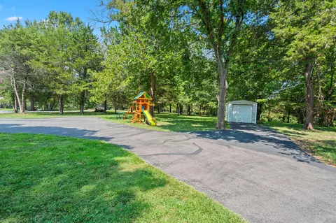 Exterior - 1745 N Carnegie Rd, Nixa, MO 65714 photo 14 of 19