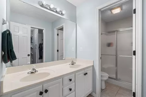 Bath - 1745 N Carnegie Rd, Nixa, MO 65714 photo 1 of 3