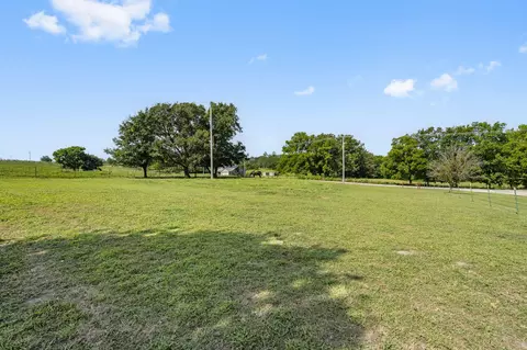 Exterior - 74 New Hope Rd, Buffalo, MO 65622 photo 7 of 24