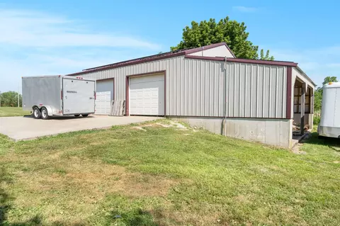 Exterior - 74 New Hope Rd, Buffalo, MO 65622 photo 15 of 24