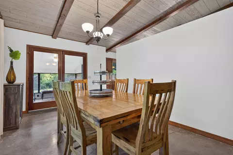 Dining - 851 W Stonehill Rd, Ozark, MO 65721 photo 4 of 5