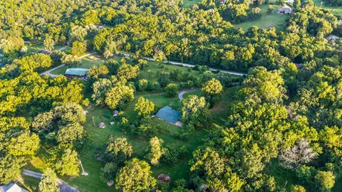 View/Area - 851 W Stonehill Rd, Ozark, MO 65721 photo 8 of 10