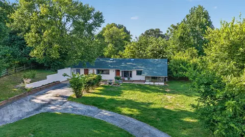 Exterior - 851 W Stonehill Rd, Ozark, MO 65721 photo 2 of 19