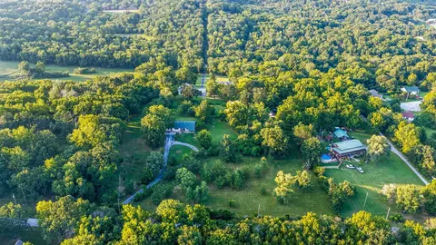 View/Area - 851 W Stonehill Rd, Ozark, MO 65721 photo 6 of 10