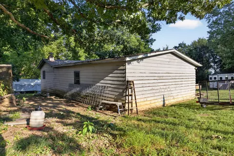 Exterior - 851 W Stonehill Rd, Ozark, MO 65721 photo 11 of 19