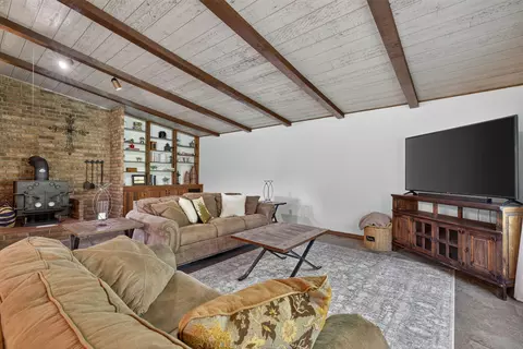 Living - 851 W Stonehill Rd, Ozark, MO 65721 photo 2 of 6