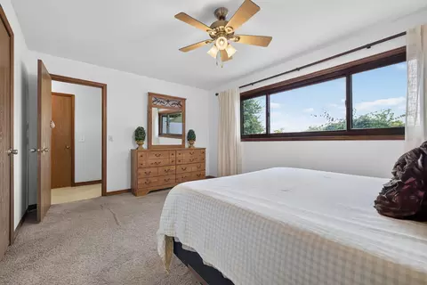 Bedroom - 851 W Stonehill Rd, Ozark, MO 65721 photo 6 of 9