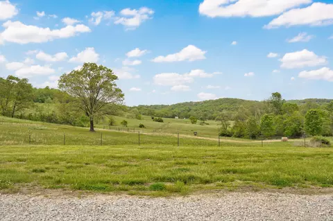 Exterior - Hcr 69 Box 100, Oldfield, MO 65720 photo 14 of 17