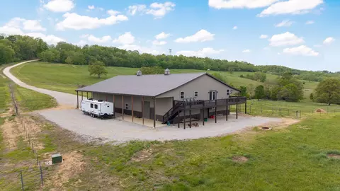 Exterior - Hcr 69 Box 100, Oldfield, MO 65720 photo 1 of 17