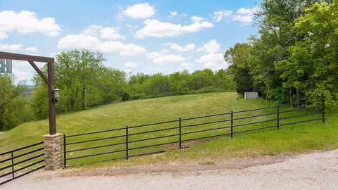Other - Hcr 69 Box 100, Oldfield, MO 65720 photo 43 of 49