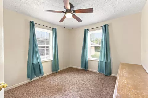Bedroom - 1925 W Atlantic St, Springfield, MO 65803 photo 3 of 3