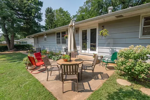1918 S Luster Ave, Springfield, MO 65804 photo 8