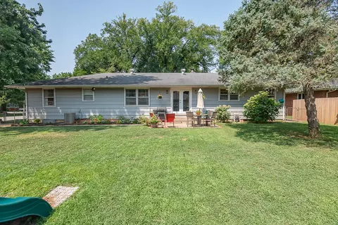 1918 S Luster Ave, Springfield, MO 65804 photo 7