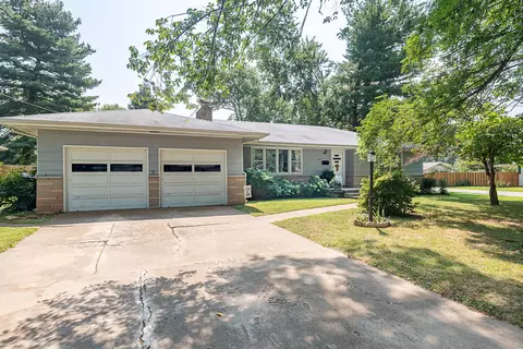 1918 S Luster Ave, Springfield, MO 65804 photo 1