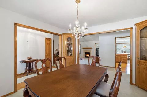Dining - 1611 E Barnes St, Ozark, MO 65721 photo 2 of 3
