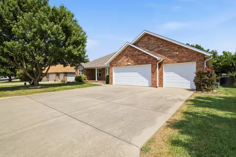 Other - 1611 E Barnes St, Ozark, MO 65721 photo 1 of 5