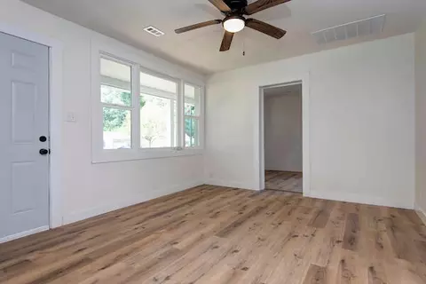 Living - 2533 W Walnut St, Springfield, MO 65806 photo 3 of 5