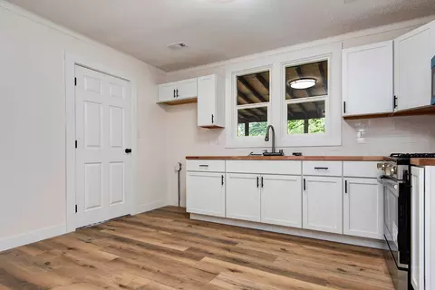 Kitchen - 2533 W Walnut St, Springfield, MO 65806 photo 1 of 3