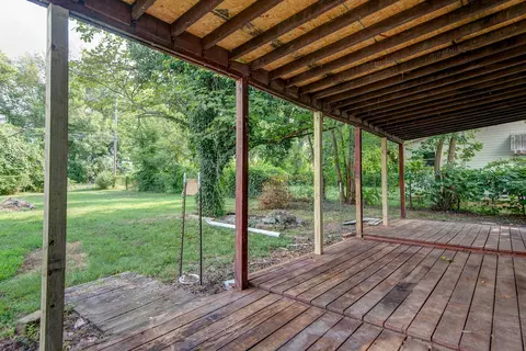 Exterior - 2533 W Walnut St, Springfield, MO 65806 photo 2 of 3