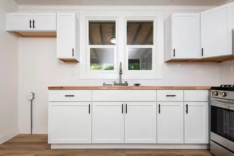 Kitchen - 2533 W Walnut St, Springfield, MO 65806 photo 3 of 3