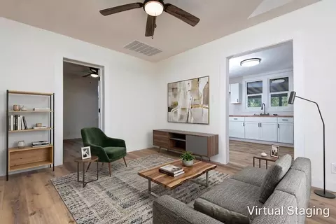 Living - 2533 W Walnut St, Springfield, MO 65806 photo 2 of 5