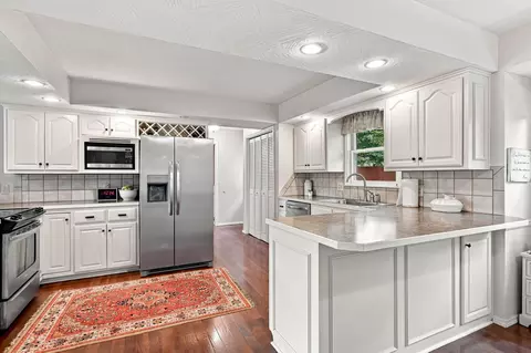 Kitchen - 4544 S Holland Ave, Springfield, MO 65810 photo 2 of 6