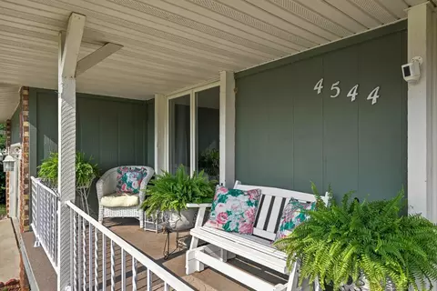 Exterior - 4544 S Holland Ave, Springfield, MO 65810 photo 5 of 17