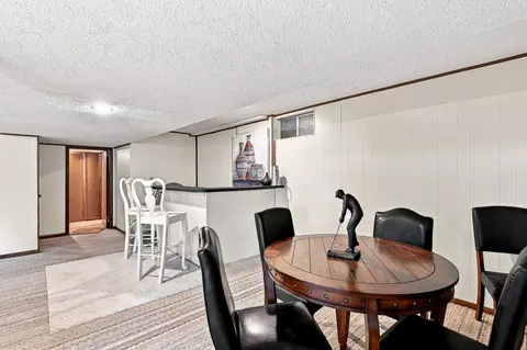 Dining - 4544 S Holland Ave, Springfield, MO 65810 photo 2 of 3