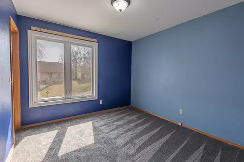 Bedroom - 1957 W Nottingham St, Springfield, MO 65810 photo 3 of 4