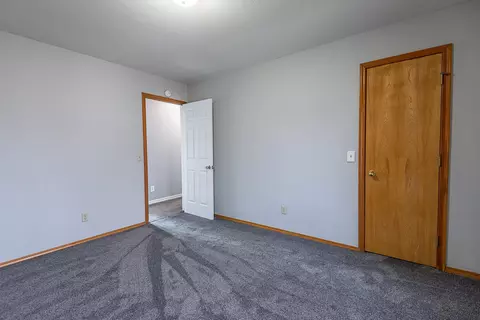 Bedroom - 1957 W Nottingham St, Springfield, MO 65810 photo 4 of 4