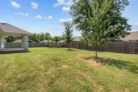 Exterior - 1363 S Strasbourg Ave, Springfield, MO 65802 photo 9 of 9