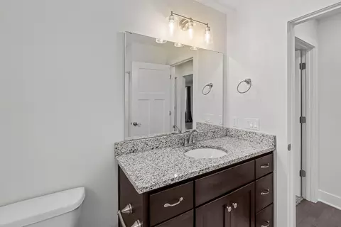 Bath - 1363 S Strasbourg Ave, Springfield, MO 65802 photo 5 of 5