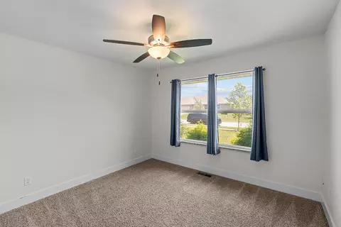 Bedroom - 1363 S Strasbourg Ave, Springfield, MO 65802 photo 2 of 5