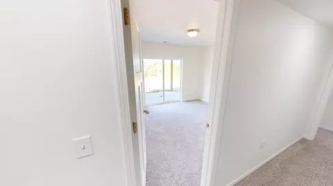 Entry Way - 124 E Sunset Cove Ln, Branson, MO 65616 photo 5 of 7
