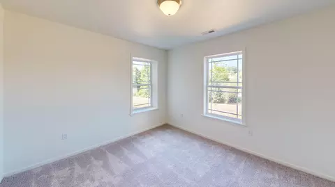 Bedroom - 124 E Sunset Cove Ln, Branson, MO 65616 photo 12 of 13