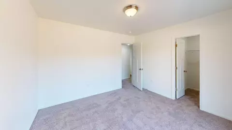 Bedroom - 124 E Sunset Cove Ln, Branson, MO 65616 photo 3 of 13