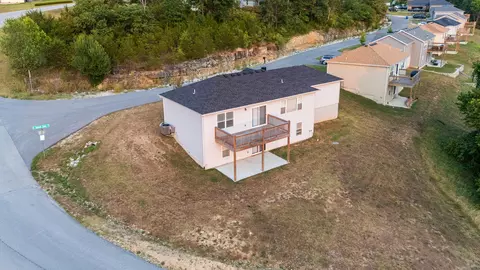 View/Area - 124 E Sunset Cove Ln, Branson, MO 65616 photo 4 of 5