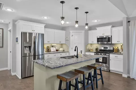 Kitchen - 4247 Tuscany Cir, Ozark, MO 65721 photo 2 of 3
