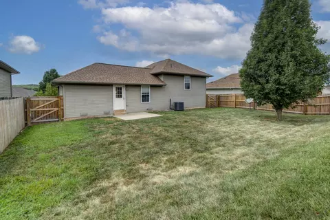 Exterior - 3808 N Spring Brooke Ave, Springfield, MO 65803 photo 3 of 3