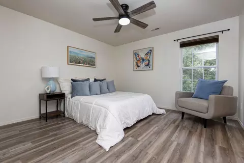 Bedroom - 3808 N Spring Brooke Ave, Springfield, MO 65803 photo 1 of 3
