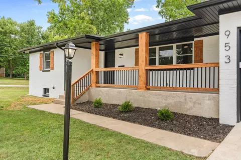 Exterior - 953 W Kerr St, Springfield, MO 65803 photo 5 of 10