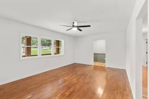 Living - 953 W Kerr St, Springfield, MO 65803 photo 2 of 4